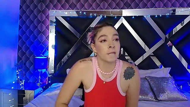 victoriaa_lee_ webcam