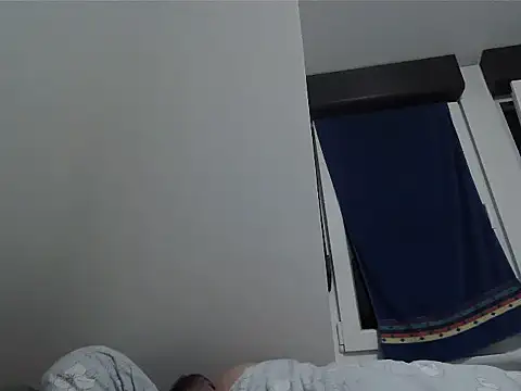 boy0230M live cam on StripChat