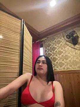 solana_elowen webcam