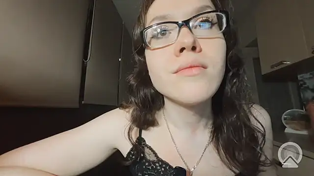 Модель: RachelSav
