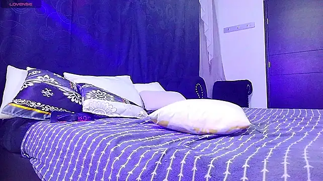 axell_stone_ webcam