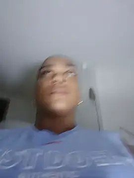 KarinRoss webcam