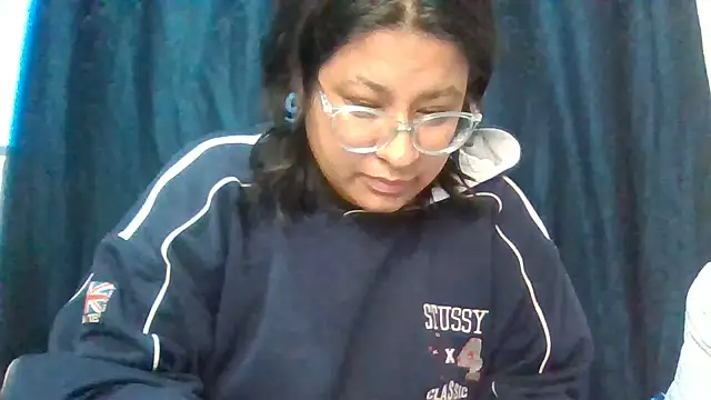 sarah12333 webcam