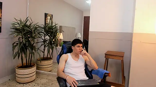 roan_birkin webcam