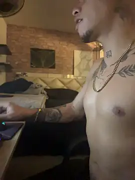 AlphaMasterXxx webcam