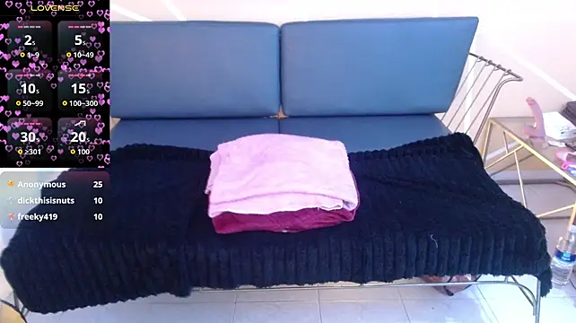 Roxanne_vale webcam