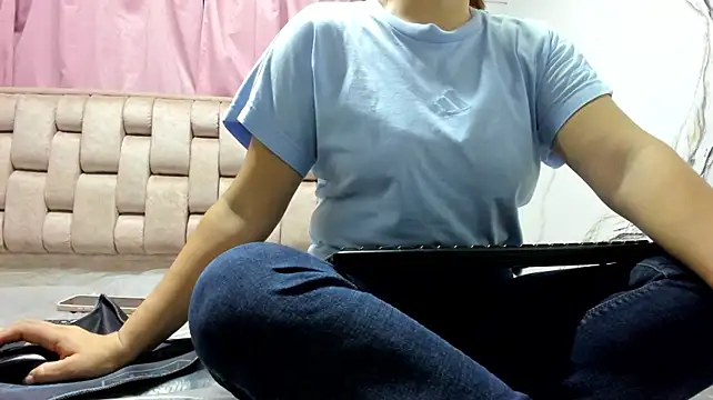 Alexa-Cooper1 webcam