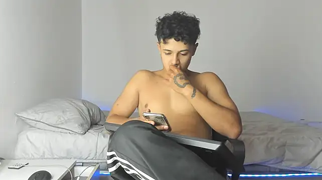 _Alex_Colton webcam