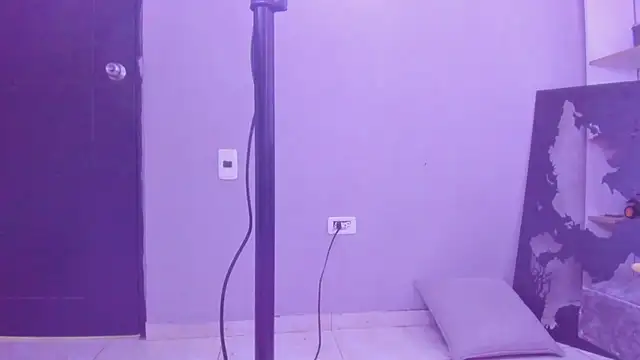 Alessrose webcam
