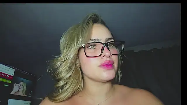 FOXOFICIAL webcam
