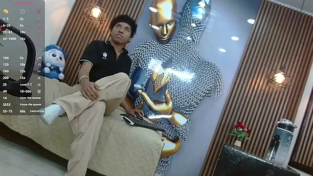 AlessandroBlack_ webcam