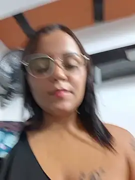 Yireth_Sexi webcam