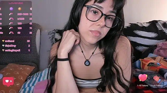 Evie-Luna webcam