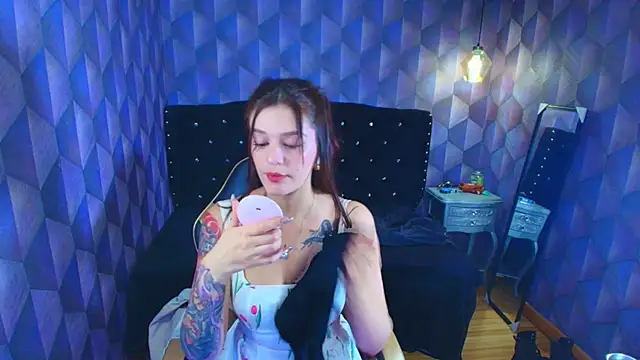 LiaHarryis webcam