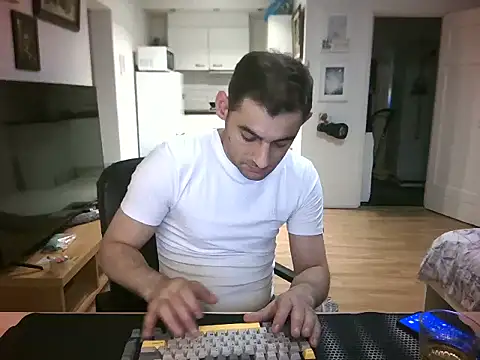 mihaimichael live cam on StripChat
