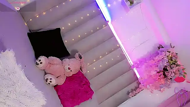 Nina_Keyli webcam