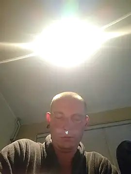 piercingpik webcam