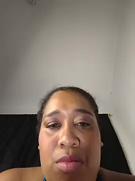 Yera_brown69 webcam