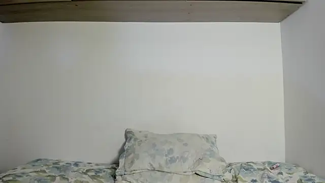 Aphrodite_rosse webcam