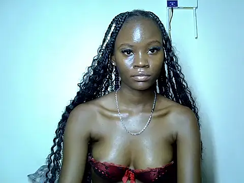 Ayla_lyra webcam