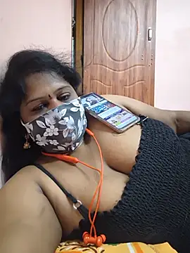 yalini1431 webcam