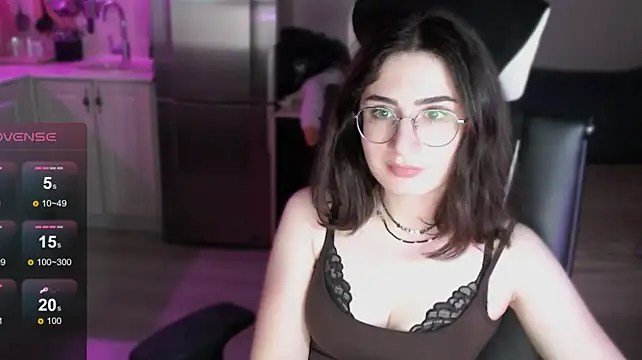 Regina_glow webcam