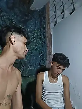 Limitless_boy webcam