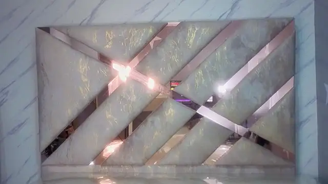 amara_bell_t webcam