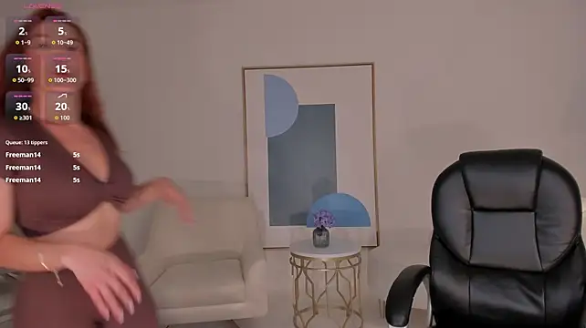 MiaFarrell_ webcam
