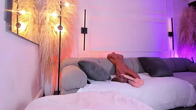 LauraCarther webcam