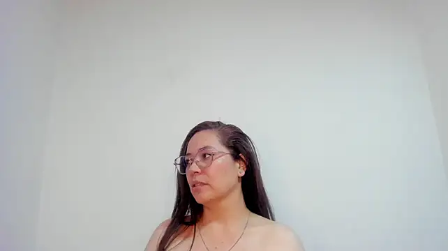 Ashley_Monroe webcam