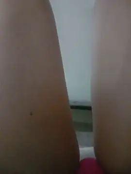 LauraDelightX webcam