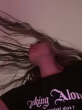 SweetCherry__ webcam