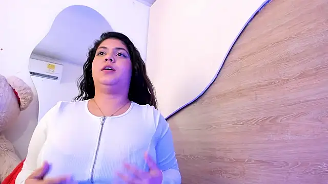 ORIANNA_21 webcam