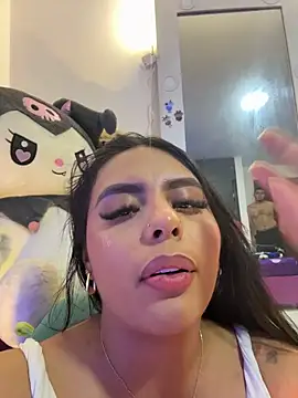 Aylin_Fox webcam