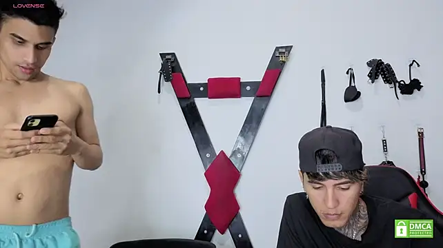 EliteBoysLive webcam