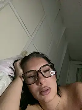 Webcam en directo de la tetona leanna92iii