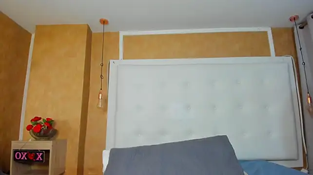 Heidy_milf webcam