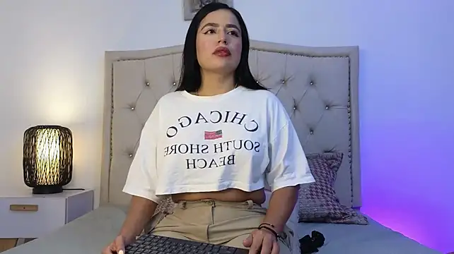 Sofia_Blosom webcam