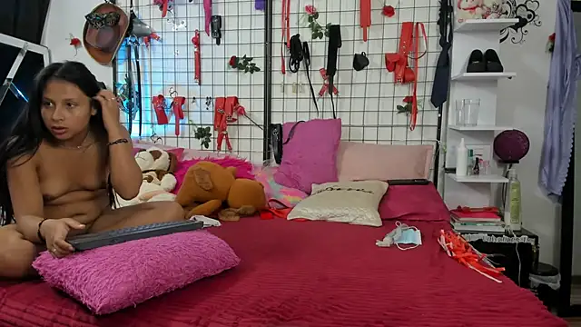 playful-girls webcam