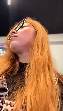 Sofii_gold webcam
