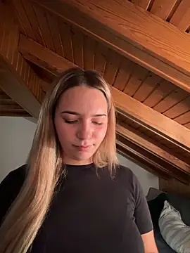 Naomi-Klein webcam