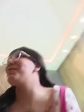 Alexa_poppper webcam