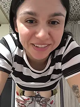 Daniela-rosee webcam