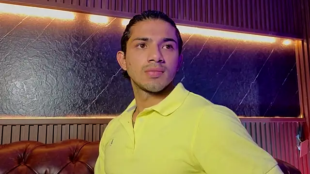 ArturoCardona_ live cam on StripChat