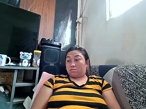 Laiskie_33 webcam