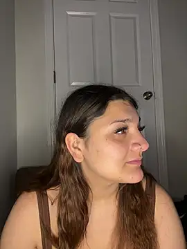 treasurebabii webcam