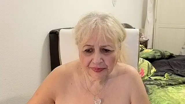 SusiLifeXXX webcam