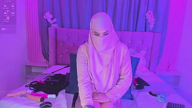 Nayla-Mouna webcam