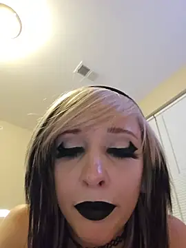 AmethystFoxx webcam